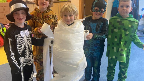 Mrs-Enright-senior-infants-halloween-5