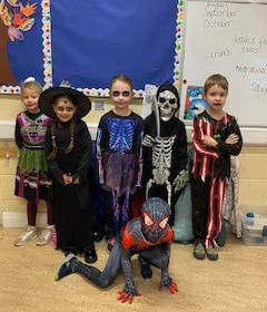 Mrs-Hannon-1st-Halloween-6